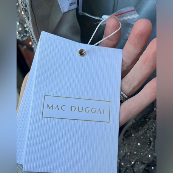 Mac Duggal HIGH NECK ABOVE ELBOW SLEEVE EMBELLISHED A LINE DRESS size 10 NWT - Picture 8 of 10